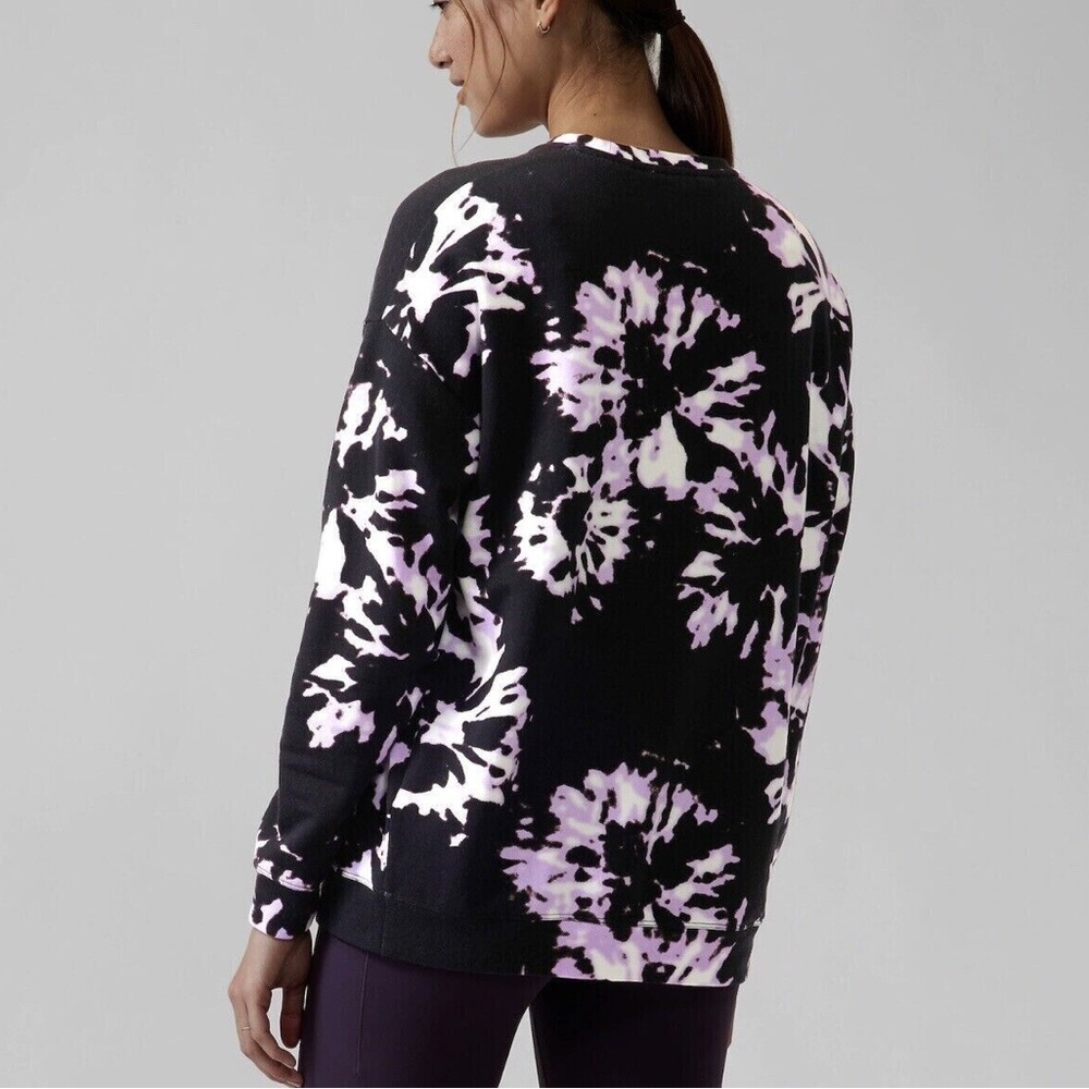 Athleta balance printed pullover